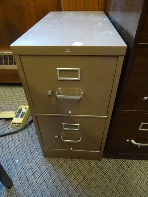 lot 68 image: File Cabinet