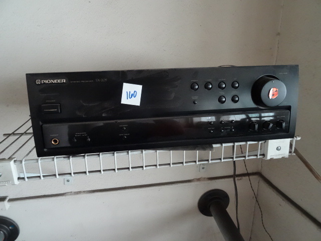 lot 160 image: Stereo Receiver