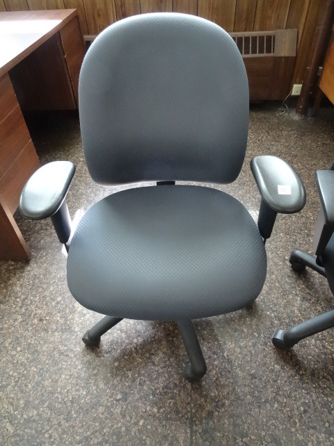 lot 170 image: Chair