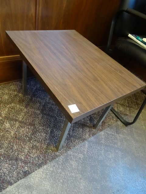 lot 180 image: Metal framed end table.