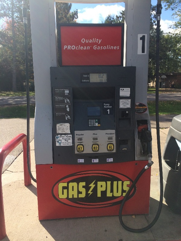 lot 1 image: Wayne Gas Pump #1&2  Works   3 products