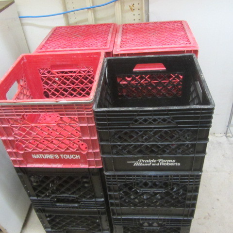 lot 103 image: Plastic Milk Crates