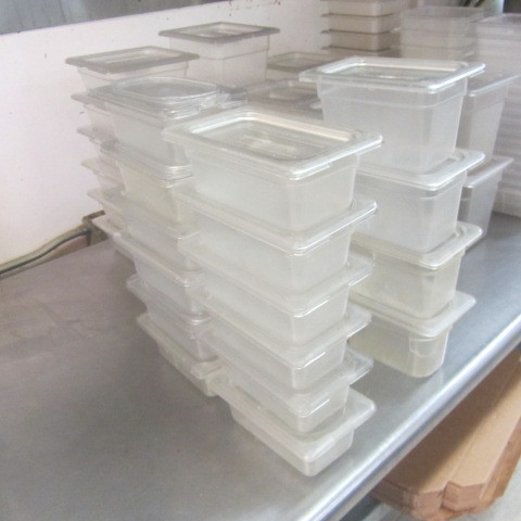 lot 62 image: Cambro & Rubbermaid Storage
