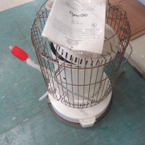 lot 68 image: Kerosene Heater