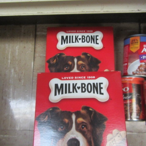 lot 98 image: Pet Food & Treats