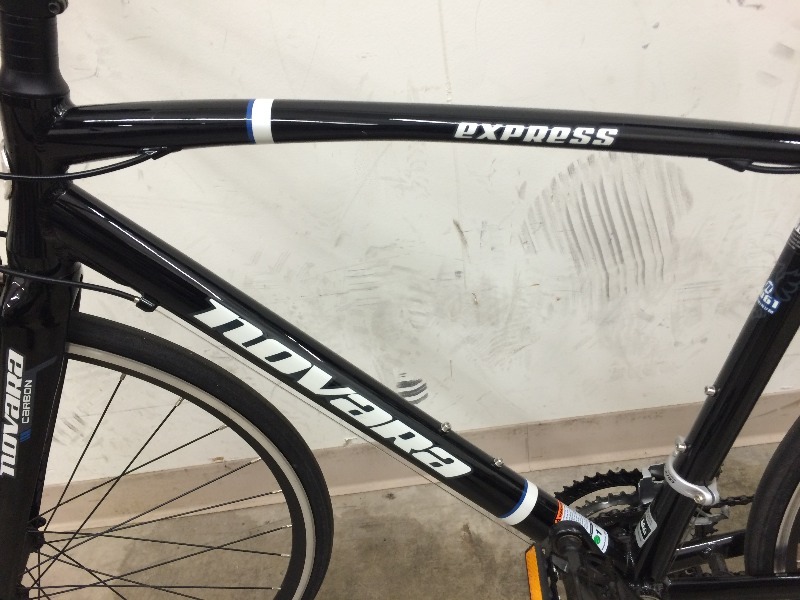 lot 6 image: Bicycle - Express Novara