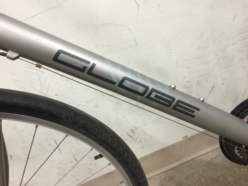 lot 53 image: Bicycle - Specialized  Globe