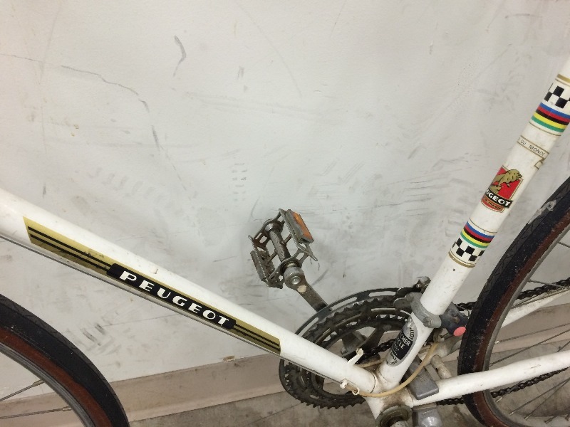 lot 57 image: Bicycle - Peugeot