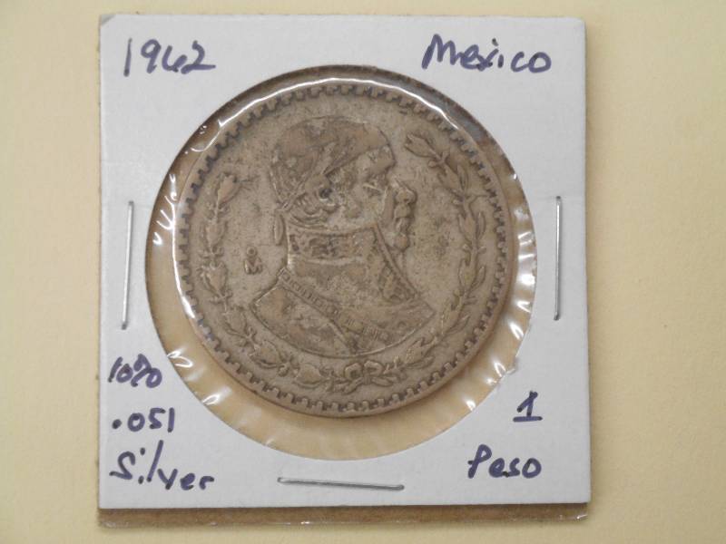 1962 oM - Mexico Un Peso - EF Grade...