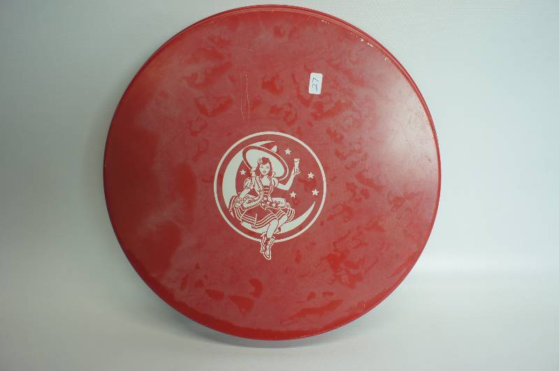 lot 27 image: Miller High Life tray 12 in diameter