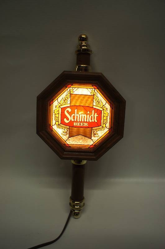 lot 47 image: Schmidt beer coach light lamp