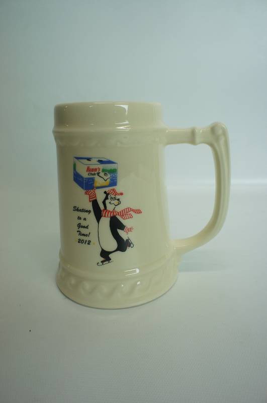 lot 86 image: Hamms Club 2012 Commemorative beer mug