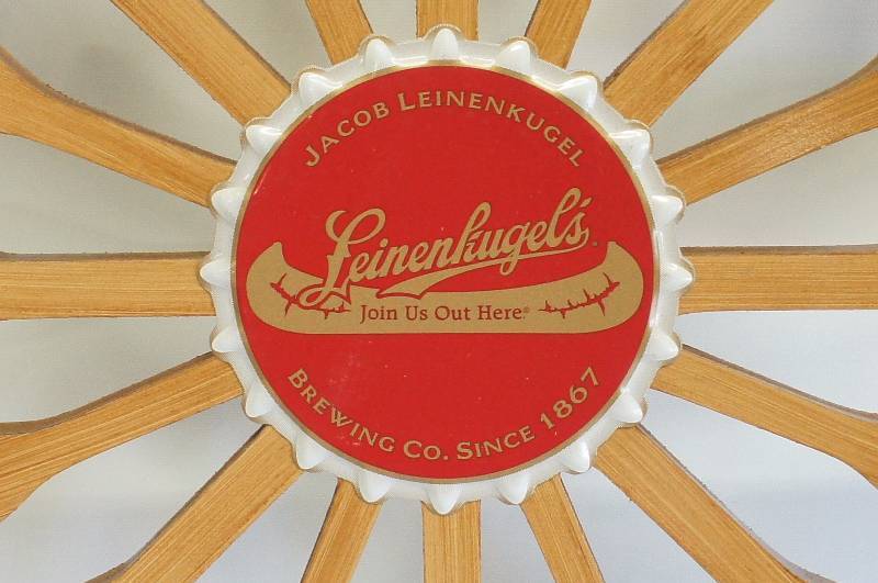 lot 149 image: Leinenkugel Canoe Paddle Sign