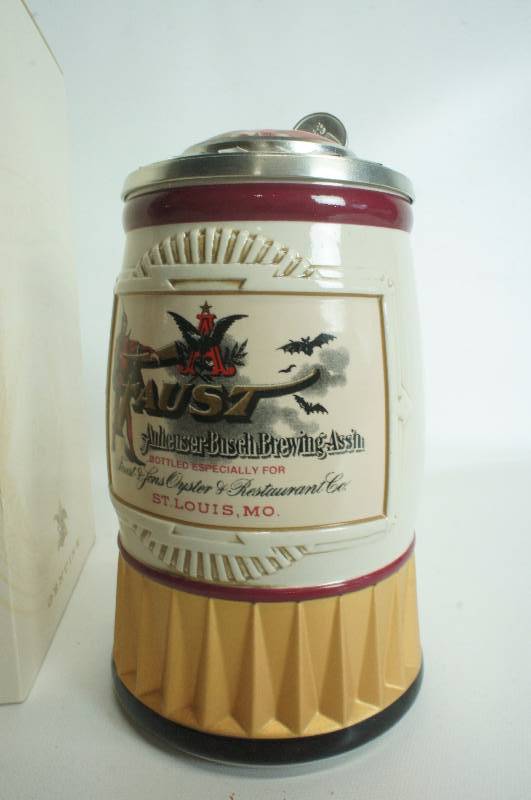 lot 57 image: Anheuser-Busch Collectors Club 2007 Membership Faust Stein