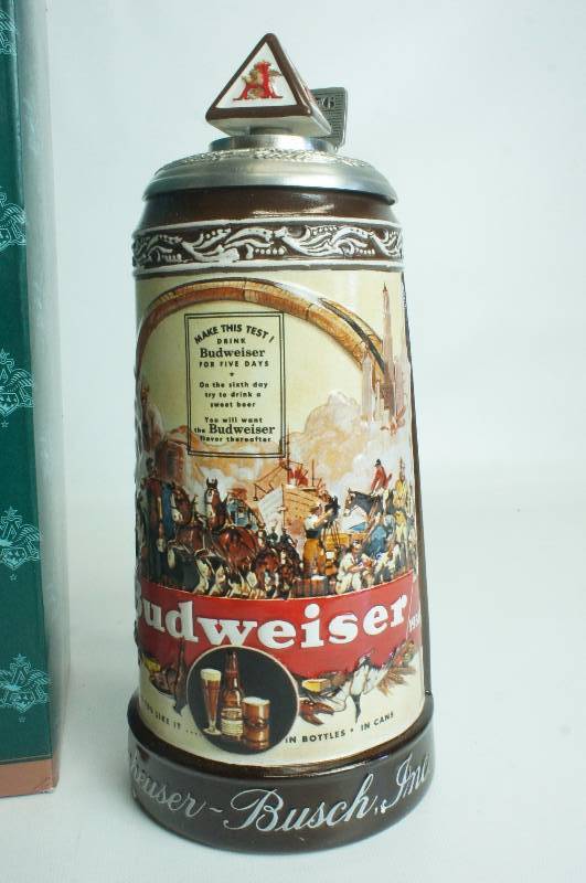 lot 177 image: Anheuser-Busch 2003 Membership Stein