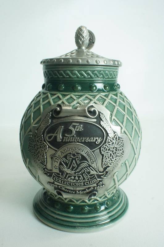 lot 187 image: Anheuser-Busch 5th Anniversary 1995-1999 Charter Member Stein