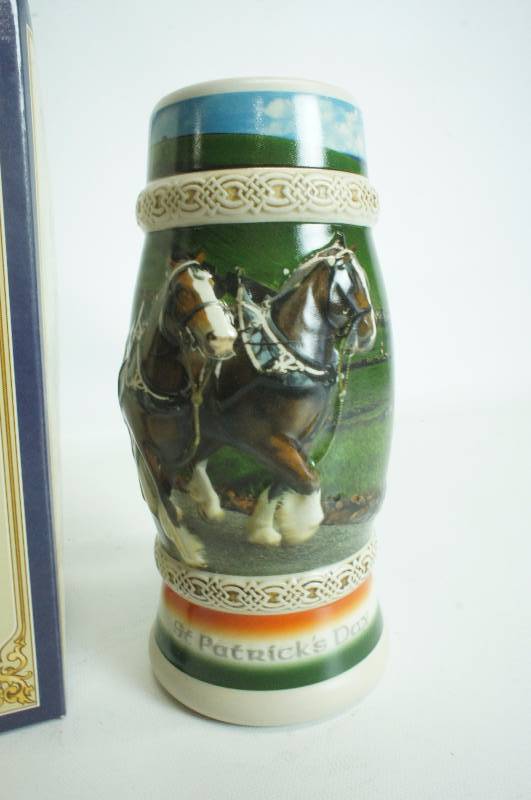 lot 192 image: Anheuser-Busch Clydesdale in Ireland 2005 St Patricks Day Stein