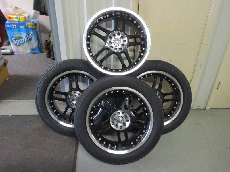 Akura rims and tires