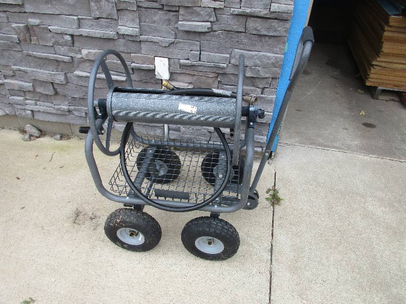 Hose reel