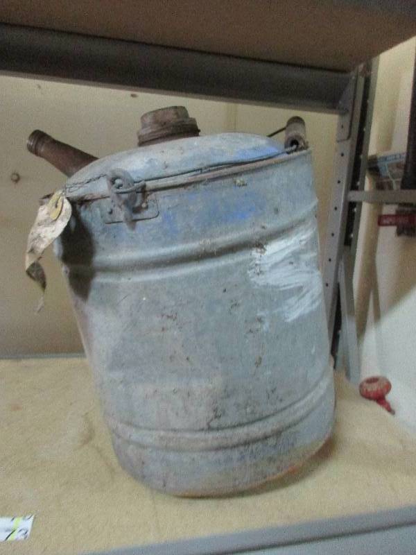 Antique can