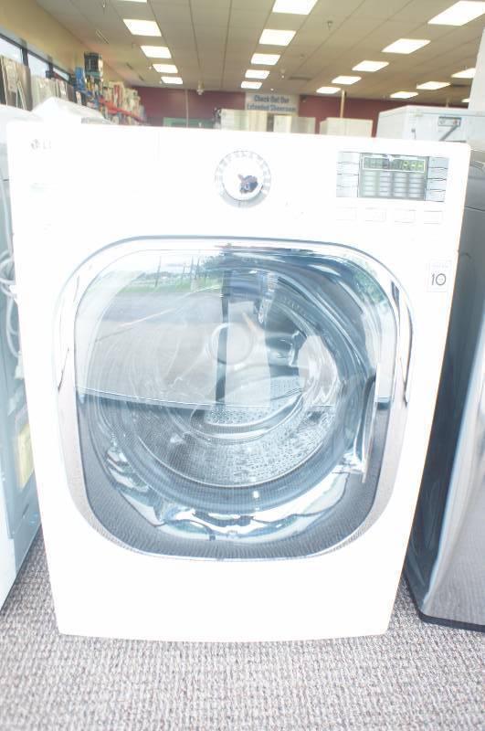 lot 10 image: NEW - LG WM4270HWA Steam Front-Loading Washer - 4.5 cu ft - White