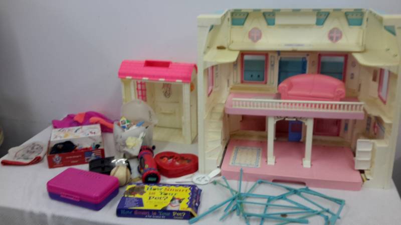 Dollhouse and toys