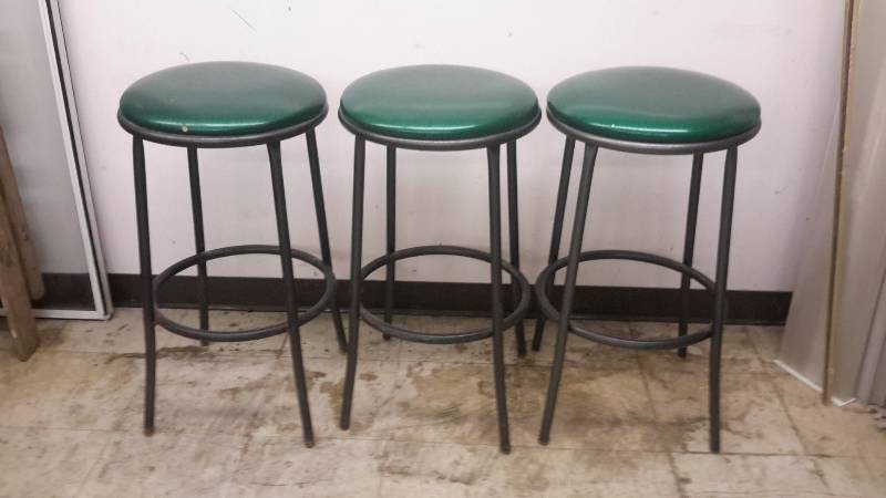 3 green stools