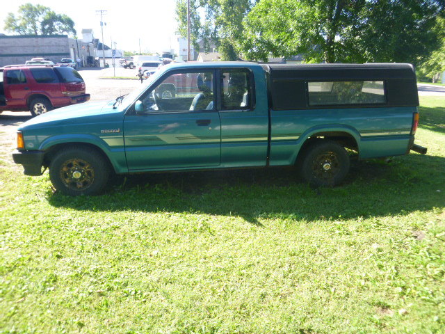 1992 Mazada B2600 SE-5