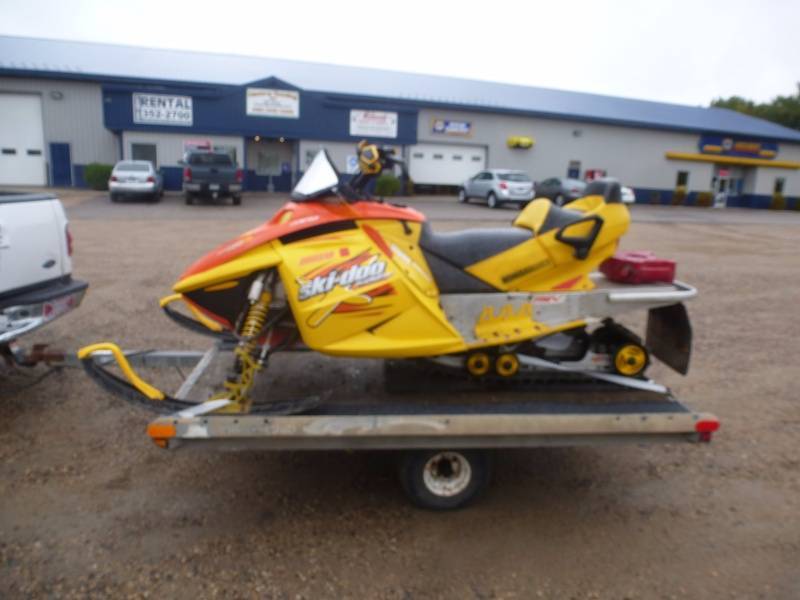 2003 Skidoo MXZ 600