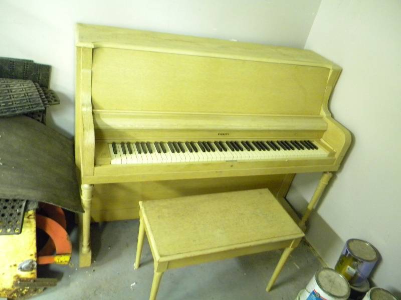 Upright Everett Piano and Storage Bench