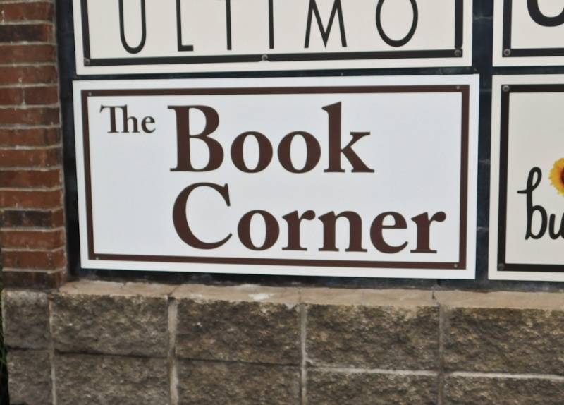 Outdoor Retail Sign 45 x 24