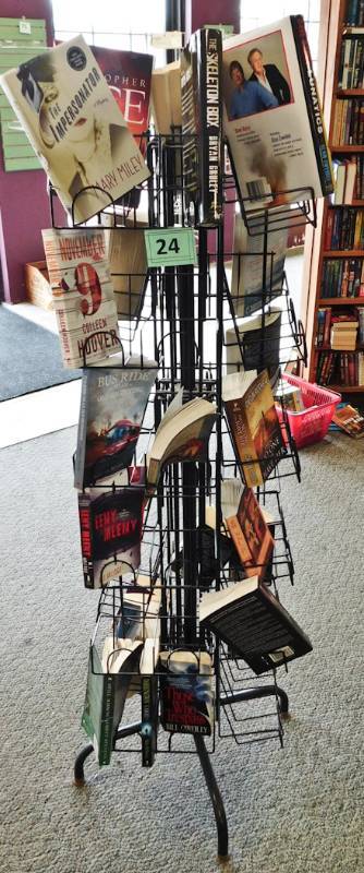 Spinning book rack retail display