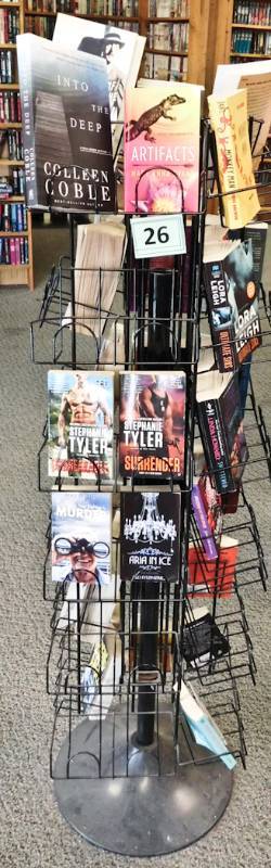 Spinning book rack retail display