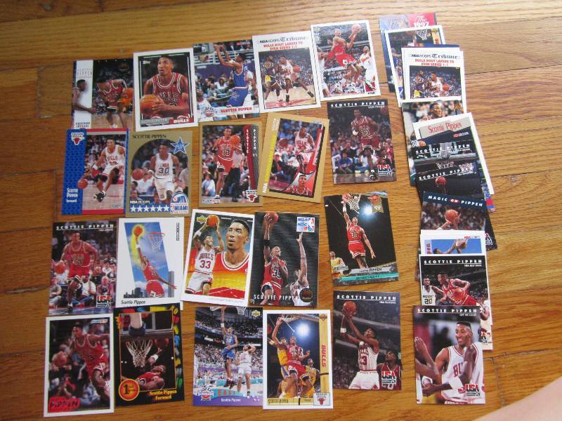 lot 59 image: 40 Scottie Pipen cards...