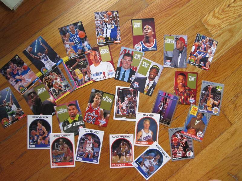 lot 69 image: 30 basket ball rookies and insert c...