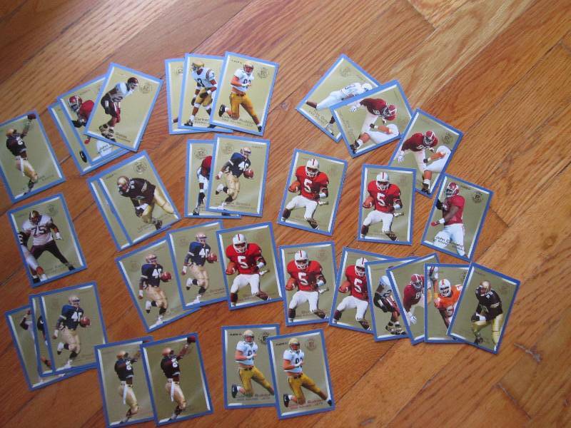 lot 75 image: 1993 Fleer nNFL prospect cards...