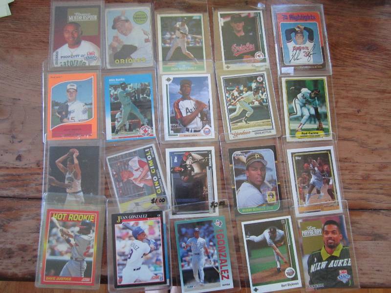 lot 7 image: Misc star cards...