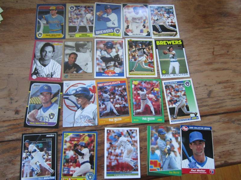 lot 15 image: 20 Paul Molitor cards...