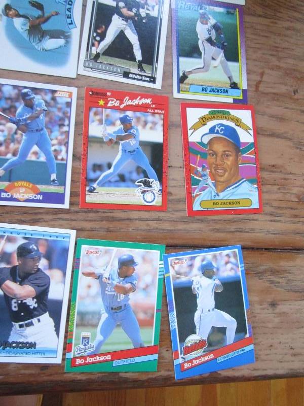 lot 24 image: 20 Bo Jackson cards...