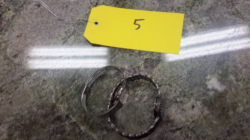 Set of ladies watches