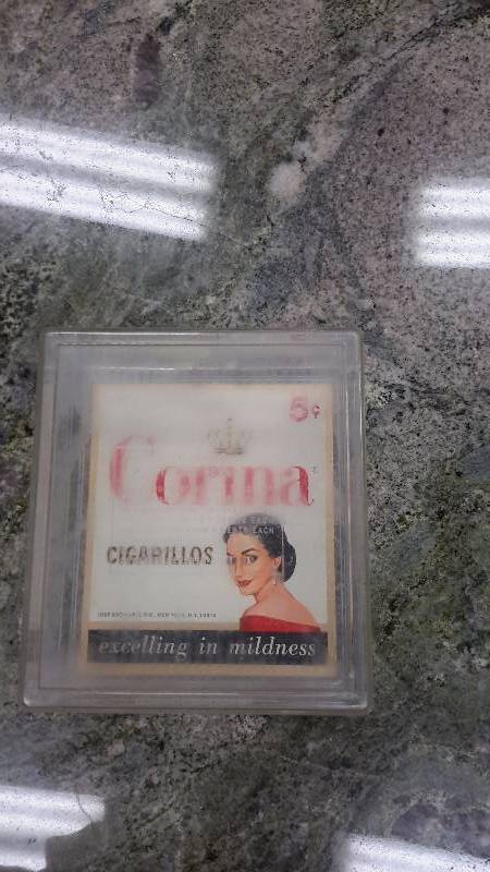 Vintage Carina cigarillos box
