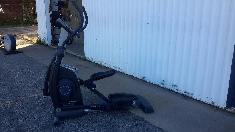 Pro-form XP 600 elliptical
