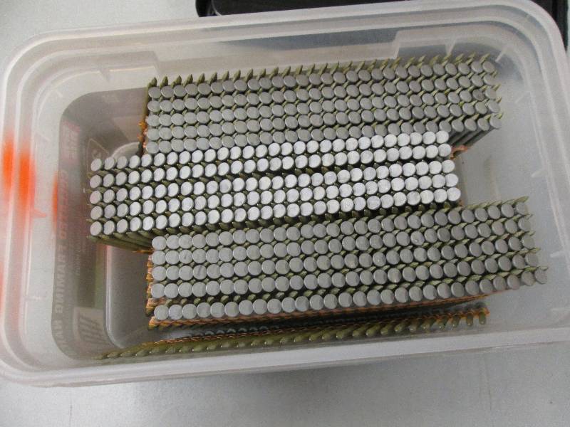 lot 8 image: grip rite collatted framing nails 3...