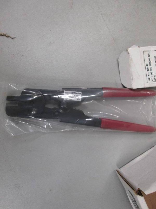 lot 33 image: 13 pex ring removal tools 12 x1...