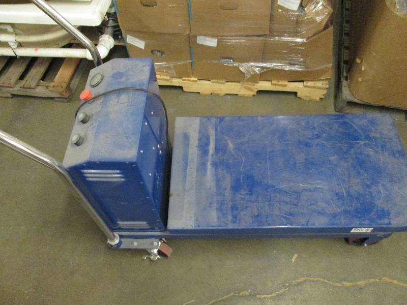 lot 36 image: blue electric lift . lifts up to 77...