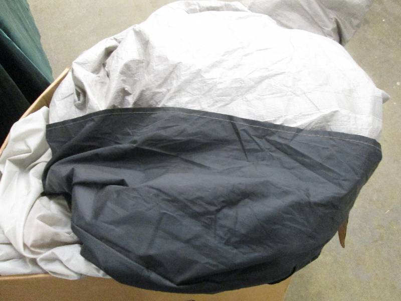 lot 151 image: tent for 8 people looks to be all t...