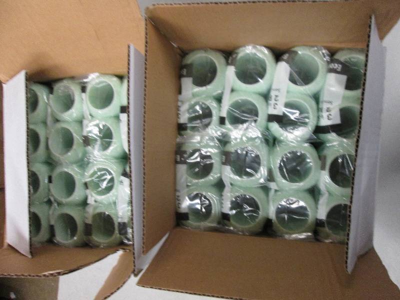 lot 158 image: 2 boxs of 3 inch semi smooth paint...
