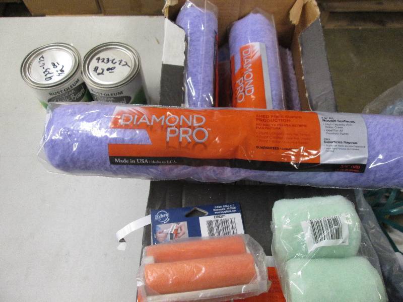 lot 159 image: 1 box of 9 diamond pro 18 paint ro...