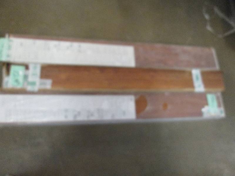 lot 189 image: 3 packages of flooring 14 sqft, 12 ...