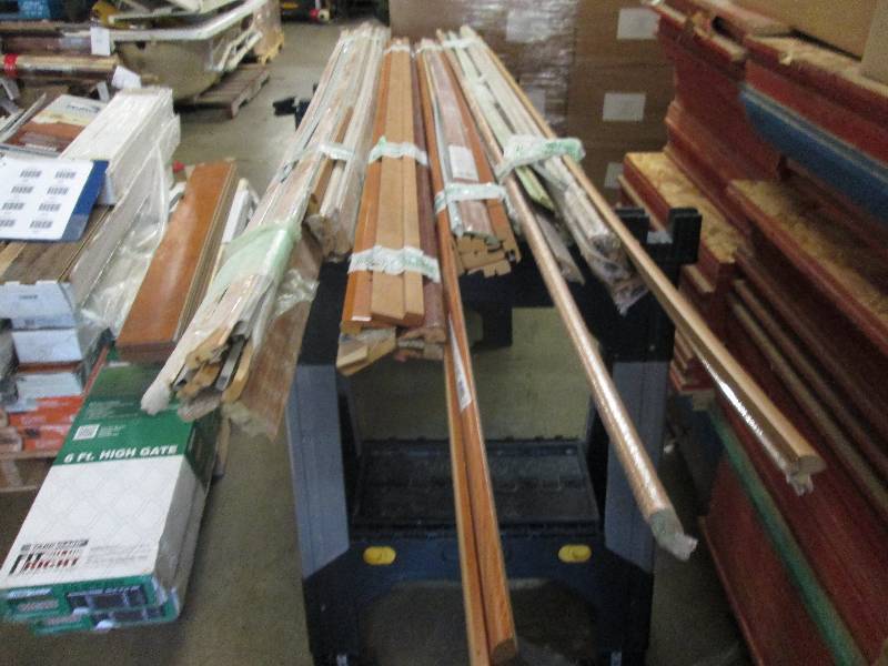 lot 211 image: lot of pieces of trim and misc 40 p...